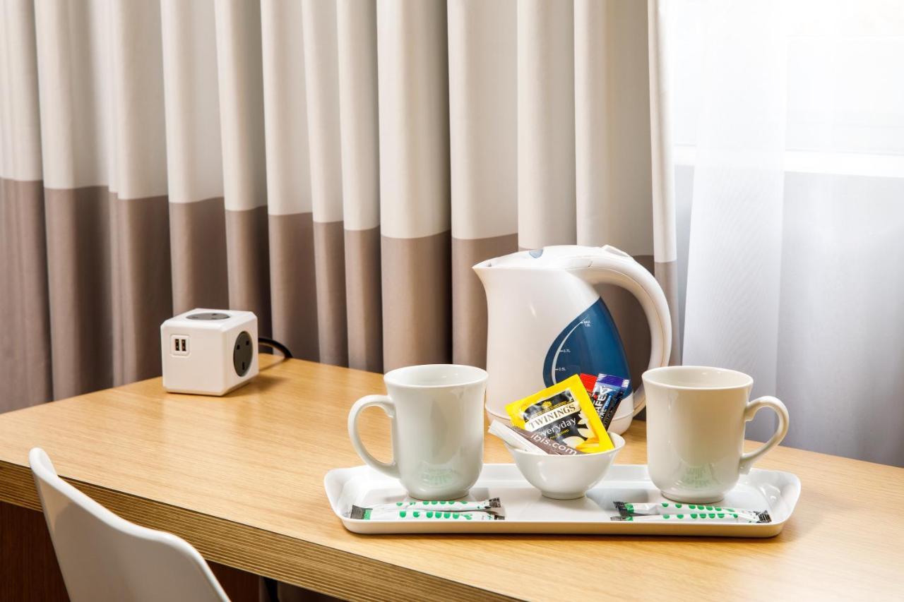 Ibis Bristol Centre Hotel Bagian luar foto